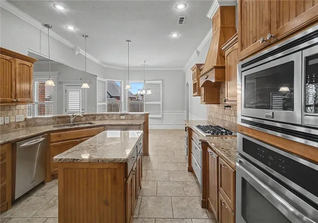 1st image of 6211 S 28th St, Rogers, AR 72758 | MLS# 1350983
