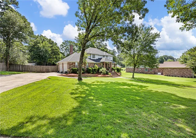 Homes for sale in Russellville, AR | 504 Heartland Dr, Russellville, AR 72802 | MLS# 1349795
