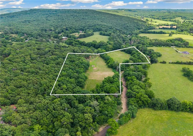26th image of 14881 Malico Mountain Rd, West Fork, AR 72774 | MLS# 1349387