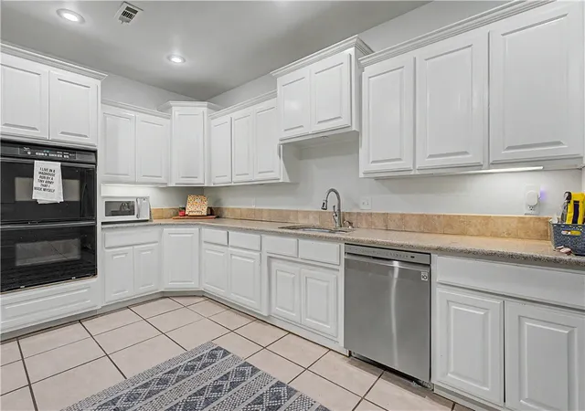 1st image of 15046 Kelly Mountain Rd, Prairie Grove, AR 72753 | MLS# 1350986