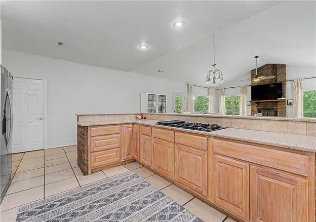 3rd image of 15046 Kelly Mountain Rd, Prairie Grove, AR 72753 | MLS# 1350986