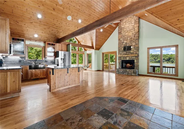 Photo 3 of Sale Pending at 20981 Lakeshore Dr, Springdale, AR 72764 | MLS# 1349562 | Listing updated on 2026-07-12