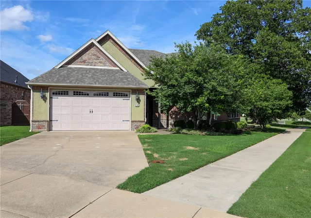 1st image of 5744 Staro Ln, Springdale, AR 72762 | MLS# 1351047