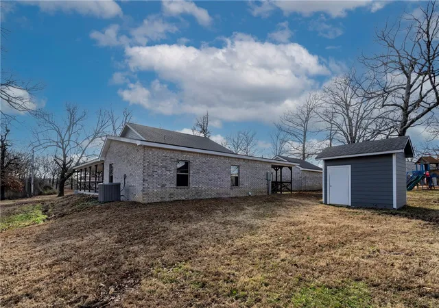 Homes for sale in Watts, OK | 472899 640 Rd, Watts, OK 74964 | MLS# 1351068