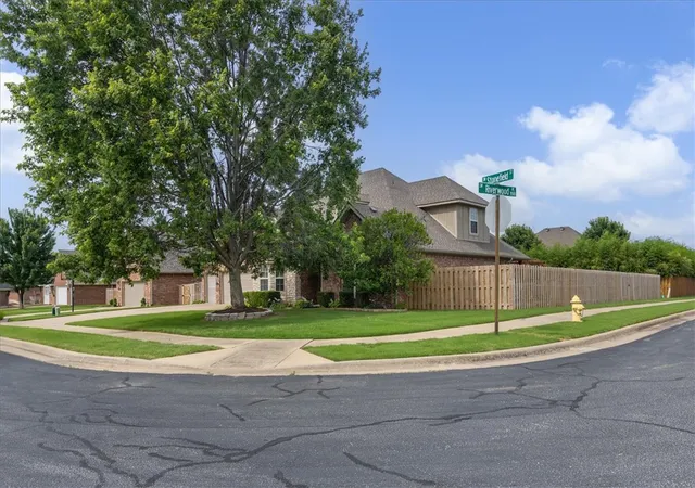 Homes for sale in Bentonville, AR | 3900 Sw Stonefield St, Bentonville, AR 72713 | MLS# 1348304