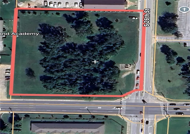 2nd image of 1840 W New Hope Rd, Rogers, AR 72758 | MLS# 1351048