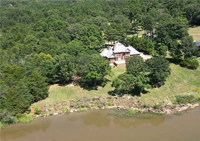 Homes for sale in Lamar, AR | 279 Eagle Cove Rd, Lamar, AR 72846 | MLS# 1351082