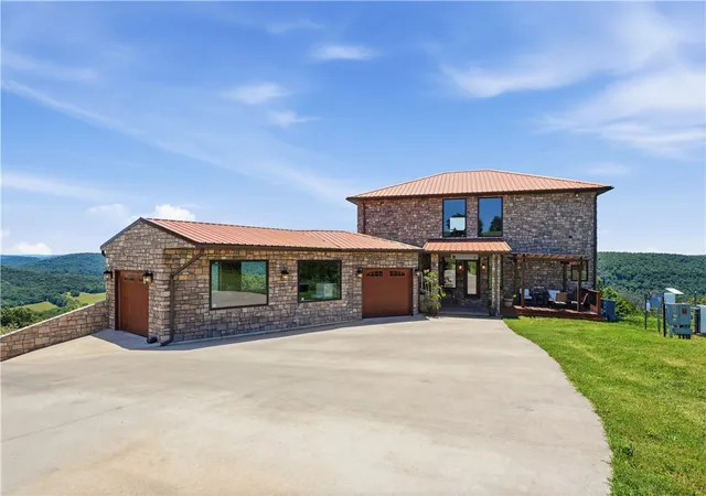 4th image of 496 Madison 1556, Eureka Springs, AR 72632 | MLS# 1349259