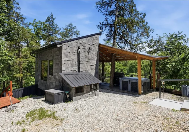 Photo 4 of Single family home for sale at 554 Madison 1555, Eureka Springs, AR 72632 | MLS# 1349611 | Listing updated on 2026-08-31