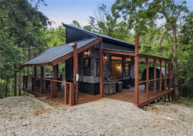 Homes for sale in Eureka Springs, AR | 538 Madison 1555, Eureka Springs, AR 72632 | MLS# 1349582