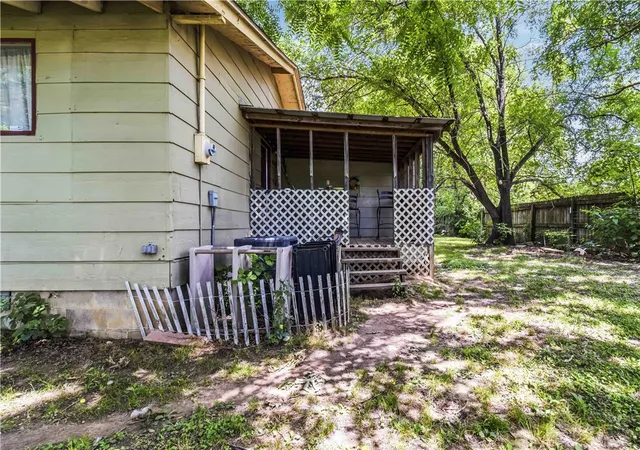 30th image of 305 Ewalt Ave, Springdale, AR 72764 | MLS# 1351008