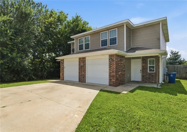 Photo 2 of House for sale at 6204 SW Chickadee St, Bentonville, AR 72713 | MLS# 1351121 | Listing updated on 2026-08-04