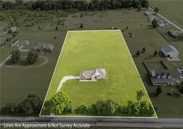 Homes for sale in Washburn, MO | 8861 Farm Road 2212, Washburn, MO 65772 | MLS# 1351006