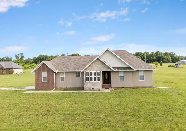 Homes for sale in Washburn, MO | 8861 Farm Road 2212, Washburn, MO 65772 | MLS# 1351006