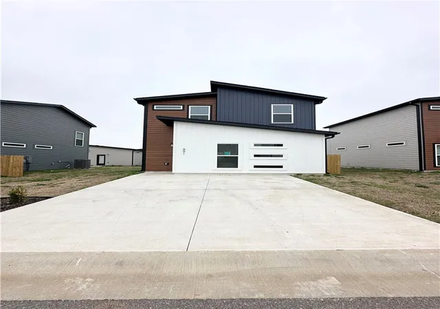 Homes for sale in Bentonville, AR | 891 Boardwalk Ave, Bentonville, AR 72713 | MLS# 1350881