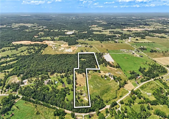 Homes for sale in Gravette, AR | 14500 Hwy 102, Gravette, AR 72736 | MLS# 1349848