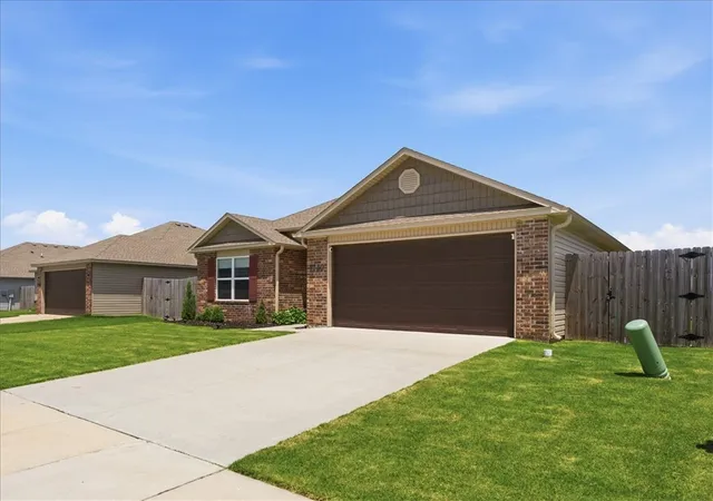 4th image of 1730 Greenbank Dr, Centerton, AR 72719 | MLS# 1349835