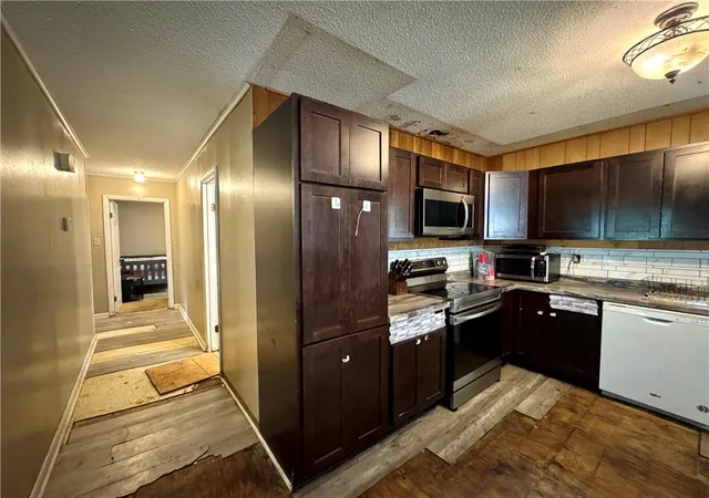 Photo 4 of Single family home for sale at 33 Earl St, Oppelo, AR 72110 | MLS# 1351148 | Listing updated on 2026-06-08