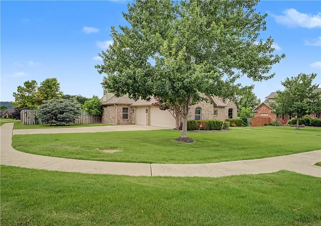 46th image of 327 N Sandstone Pl, Fayetteville, AR 72701 | MLS# 1351086