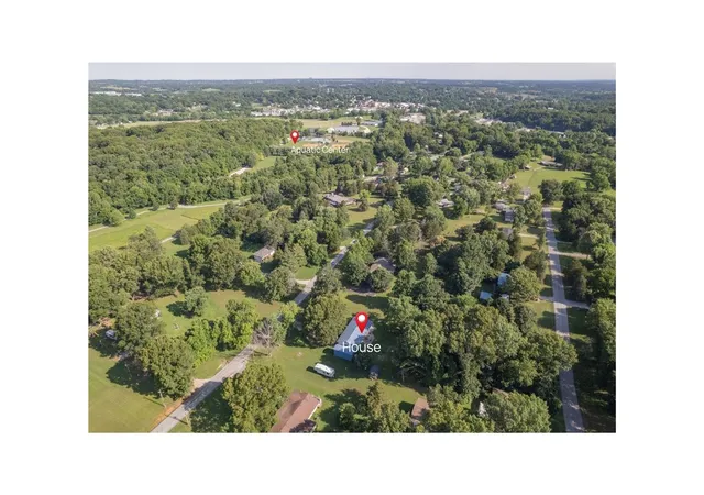 Homes for sale in Cassville, MO | 350 Glenwood Cir, Cassville, MO 65625 | MLS# 1351166