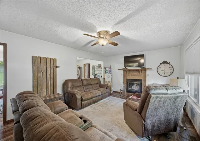 Homes for sale in Cassville, MO | 350 Glenwood Cir, Cassville, MO 65625 | MLS# 1351166
