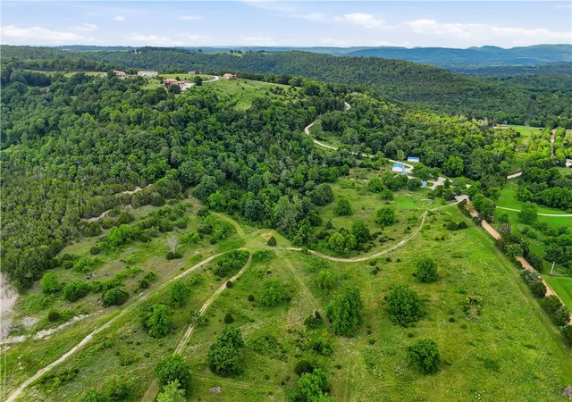 1st image of 363 Madison 1556, Eureka Springs, AR 72632 | MLS# 1349573