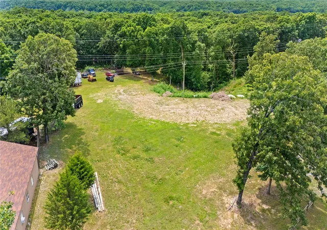 2nd image of 16601 & 16603 N Mt Olive Rd, Gravette, AR 72736 | MLS# 1350959