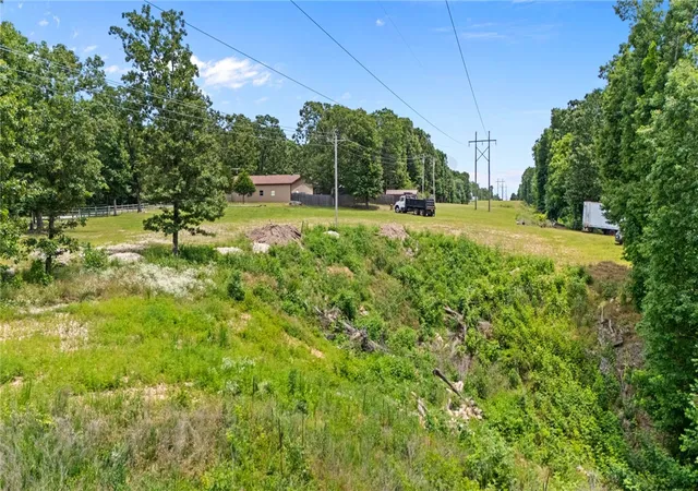 5th image of 16601 & 16603 N Mt Olive Rd, Gravette, AR 72736 | MLS# 1350959