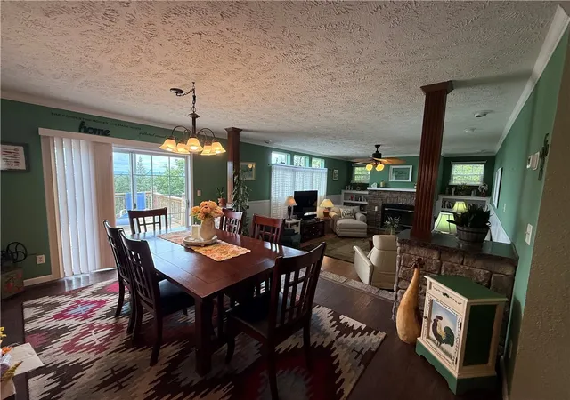 3rd image of 1 Suntop Ln, Holiday Island, AR 72631 | MLS# 1351158