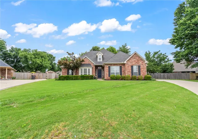 1st image of 4294 Kingsbury Cvs, Springdale, AR 72762 | MLS# 1351026