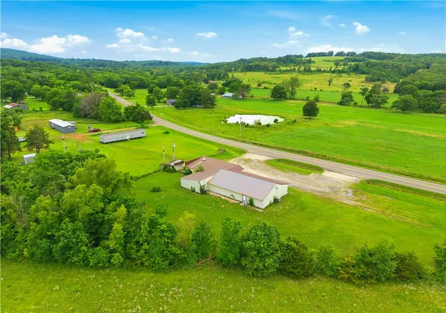 5th image of 20674 Hwy 59, Evansville, AR 72729 | MLS# 1351229