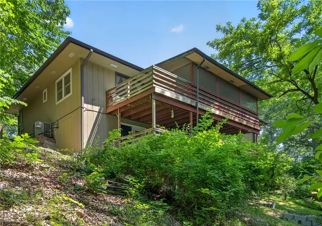 Photo 2 of Single family home for sale at 22 Hatcher Dr, Bella Vista, AR 72715 | MLS# 1349842 | Listing updated on 2026-10-07