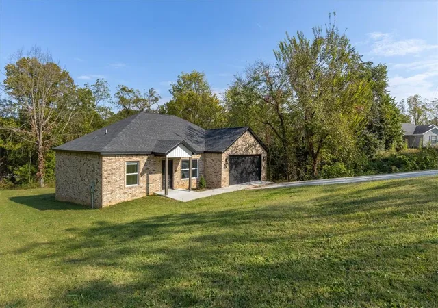 4th image of 10 Olmsted Ln, Bella Vista, AR 72715 | MLS# 1351230