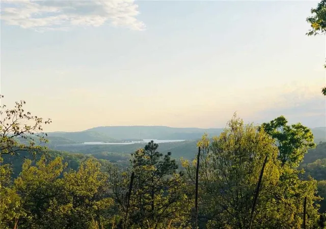 Homes for sale in Eureka Springs, AR | 200 Blue Moon Rd, Eureka Springs, AR 72632 | MLS# 1351224