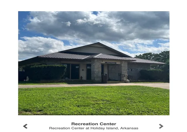 Homes for sale in Holiday Island, AR | 297 Holiday Island Dr, Holiday Island, AR 72631 | MLS# 1351217