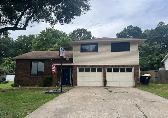 1st image of 923 Quail Ave, Harrison, AR 72601 | MLS# 1351313