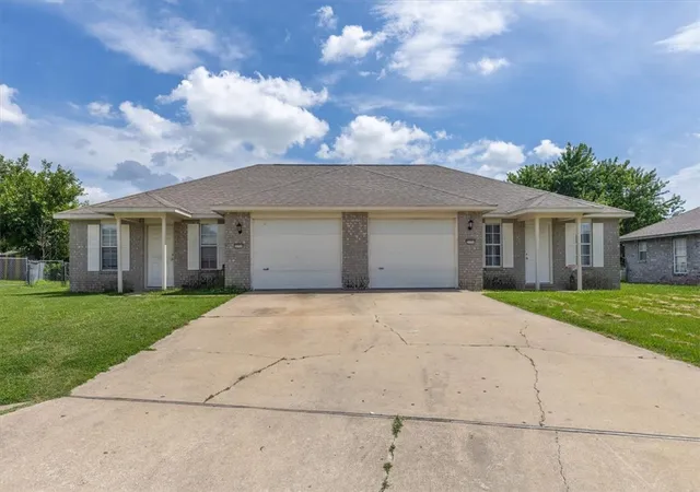 1st image of 3175 Braxton Ave, Springdale, AR 72764 | MLS# 1349414