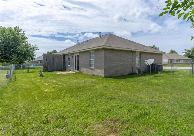 23rd image of 3175 Braxton Ave, Springdale, AR 72764 | MLS# 1349414