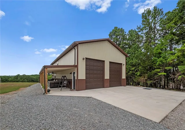 Homes for sale in Eureka Springs, AR | 601 County Road 152, Eureka Springs, AR 72632 | MLS# 1349252