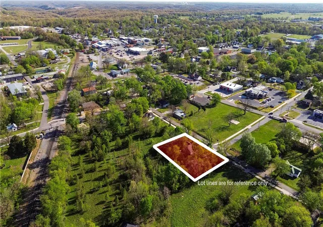 Photo 3 of Single family home for sale at 515 2nd Avenue, Gravette, AR 72736 | MLS# 1351353 | Listing updated on 2026-06-10