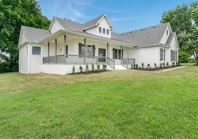 2nd image of 408 Musteen (132 Acres) Rd, Springdale, AR 72762 | MLS# 1351235