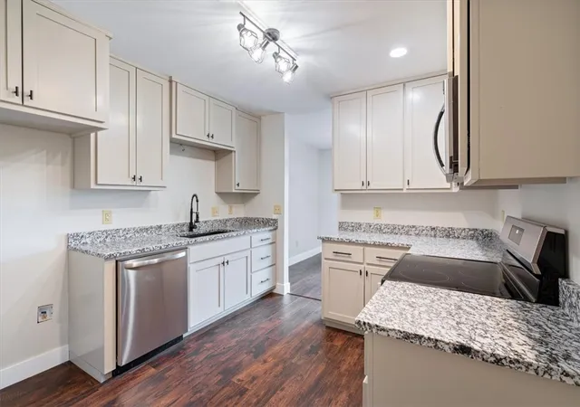 3rd image of 3 Britten Cir, Bella Vista, AR 72715 | MLS# 1351309