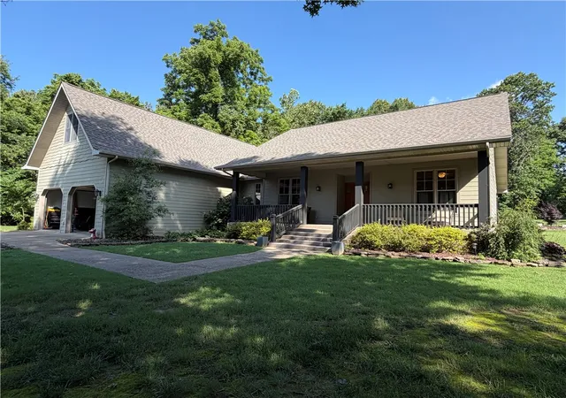 3rd image of 4120 Acorn Dr, Harrison, AR 72601 | MLS# 1351619
