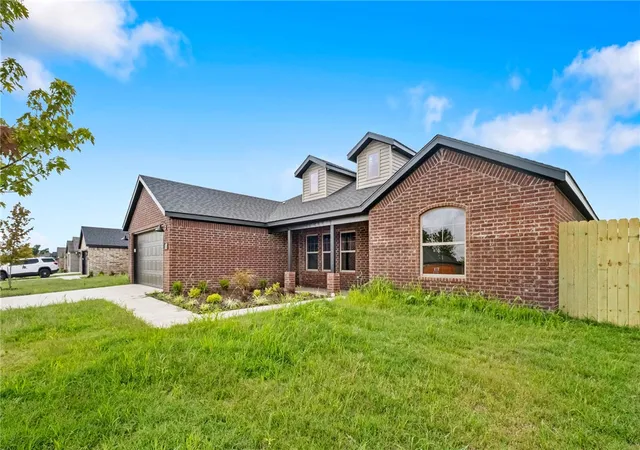 2nd image of 1028 Marquis Ave, Lowell, AR 72745 | MLS# 1351702