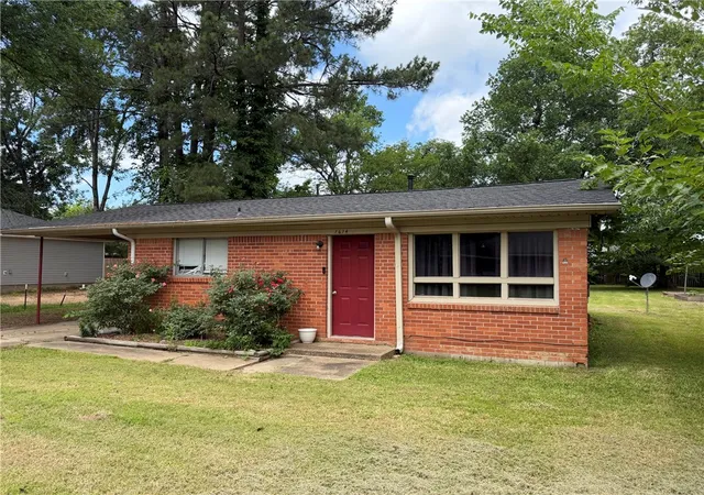 1st image of 1614 Boston Pl, Russellville, AR 72801 | MLS# 1351706