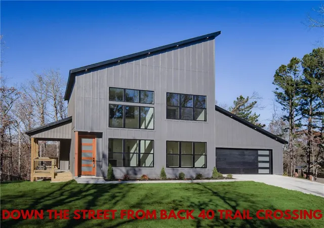 1st image of 2 Haslemere Dr, Bella Vista, AR 72714 | MLS# 1351625