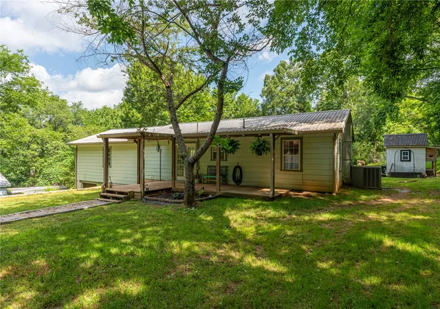 52nd image of 428 Oak St, Mountainburg, AR 72946 | MLS# 1351610