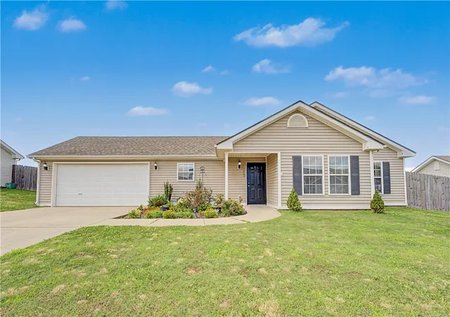 1st image of 1460 Battery Dr, Prairie Grove, AR 72753 | MLS# 1351571