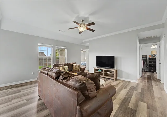 4th image of 1460 Battery Dr, Prairie Grove, AR 72753 | MLS# 1351571