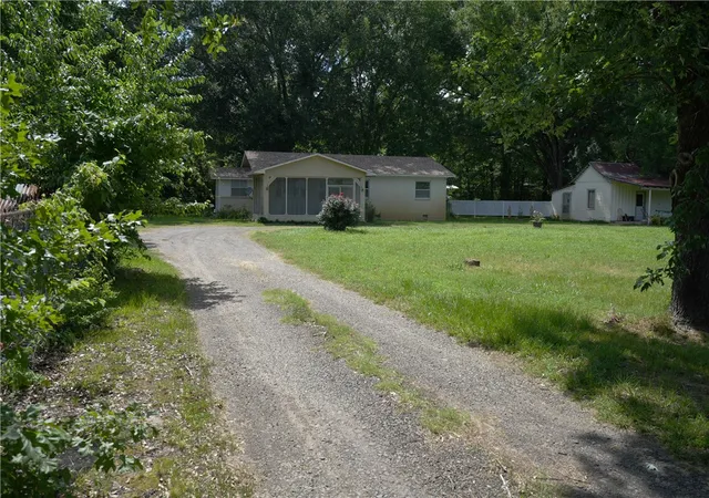 Homes for sale in Dardanelle, AR | 16543 N State Hwy 7, Dardanelle, AR 72834 | MLS# 1351485